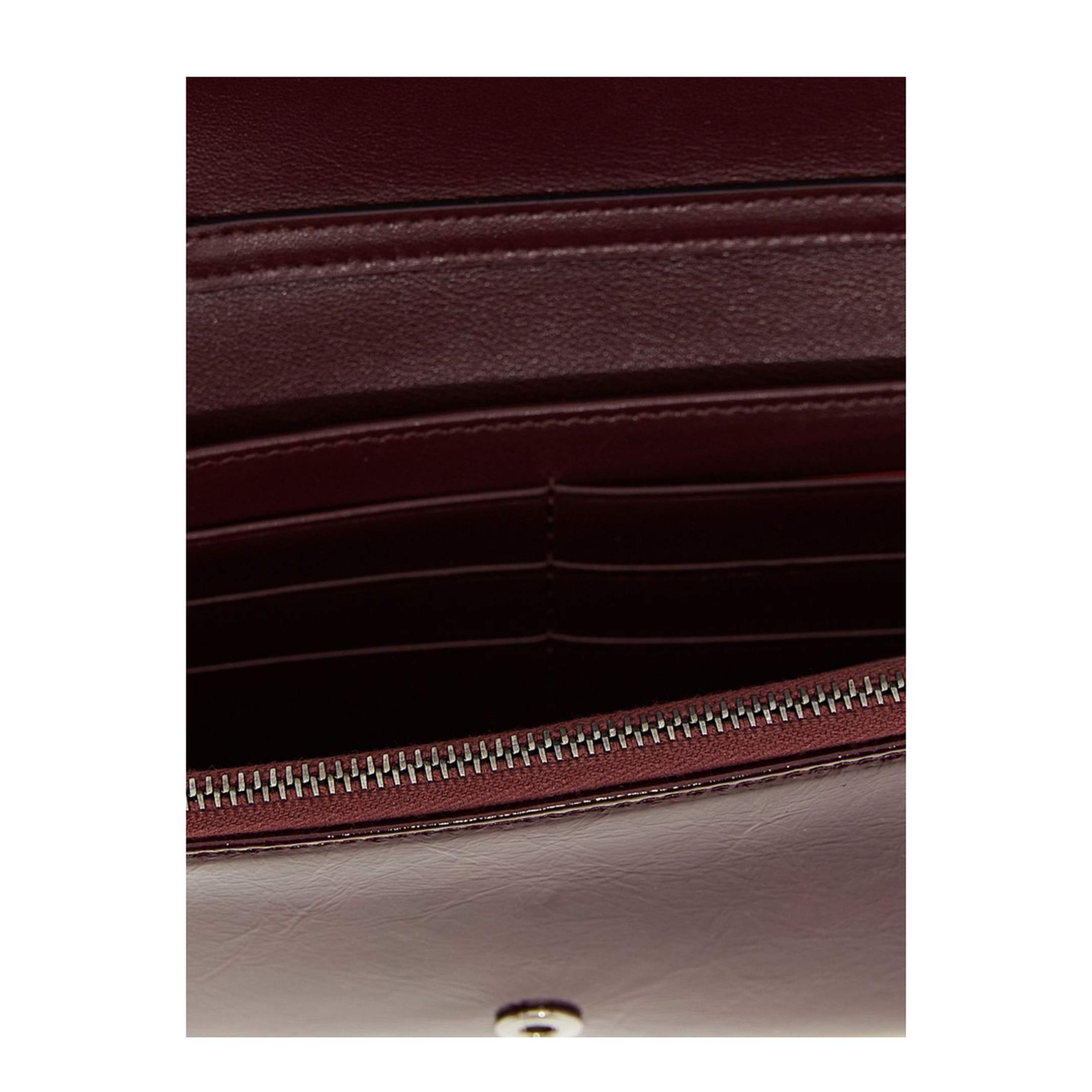 Belle Vivier Wallet on Chain