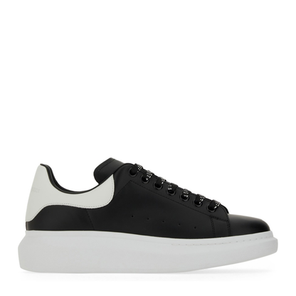 Oversized Sneaker