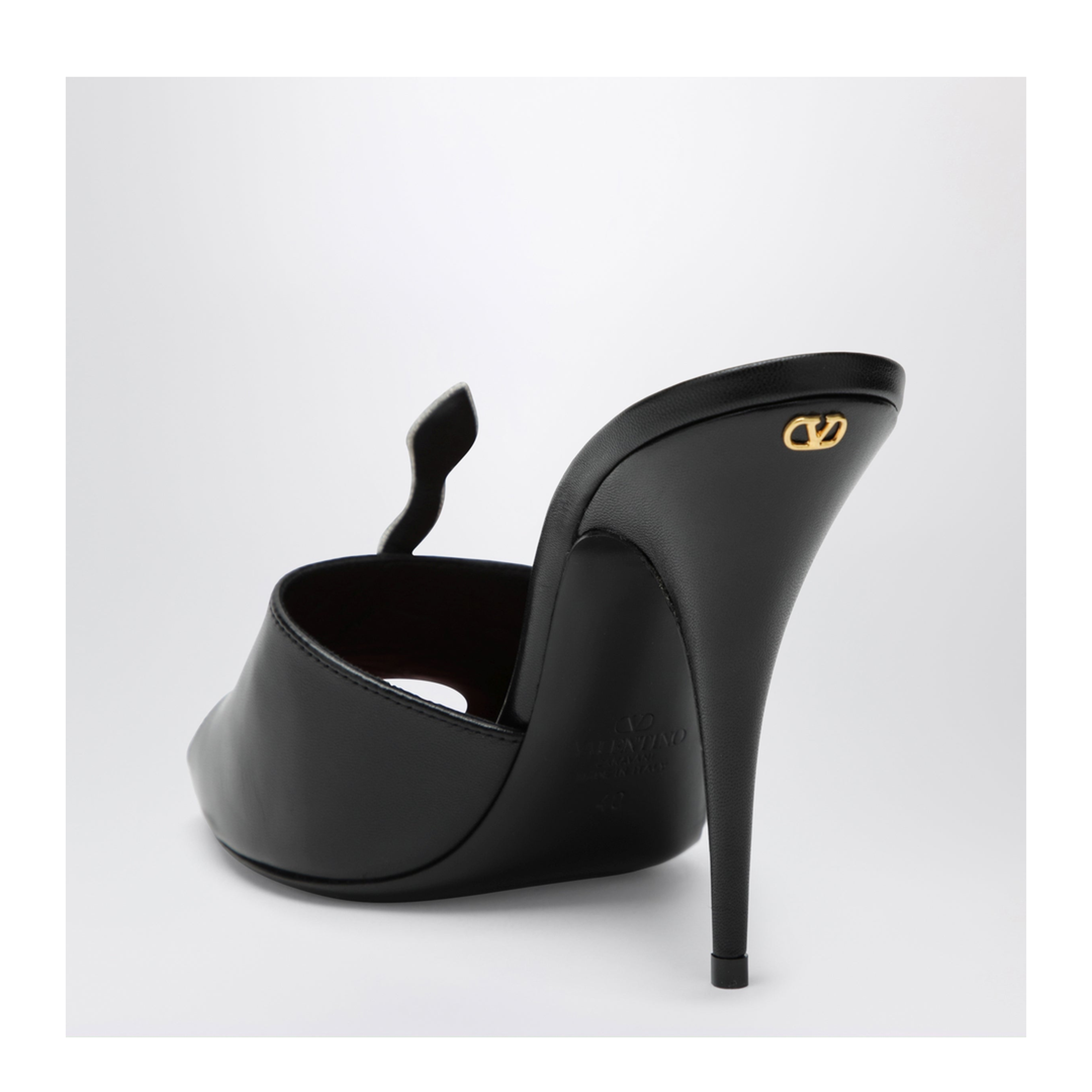 Black Coeur Vipère Slide Sandals in Goatskin