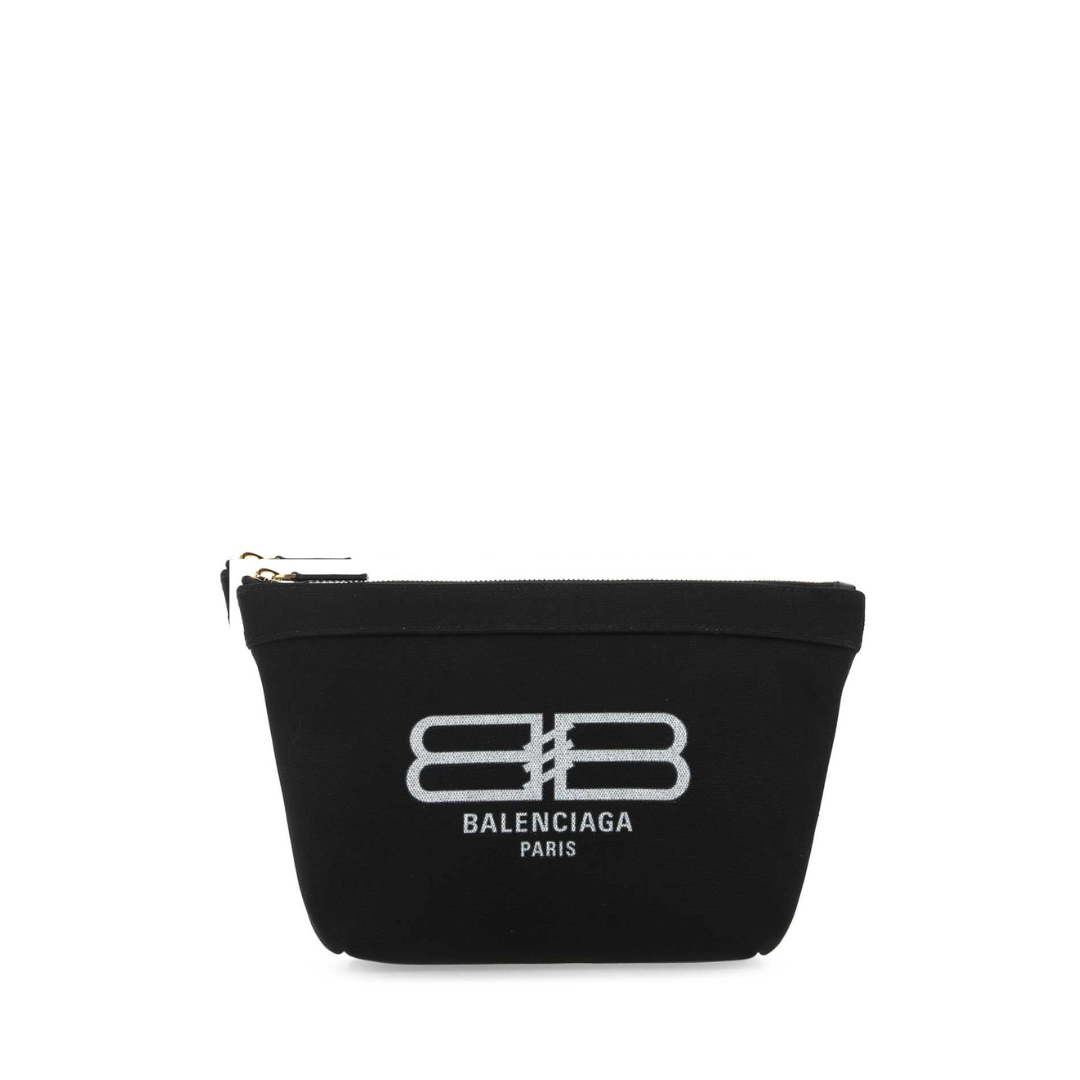 BB Logo Zipped Beauty Case GHW