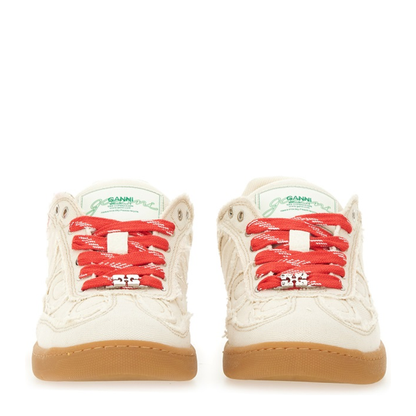 Canvas Sneaker