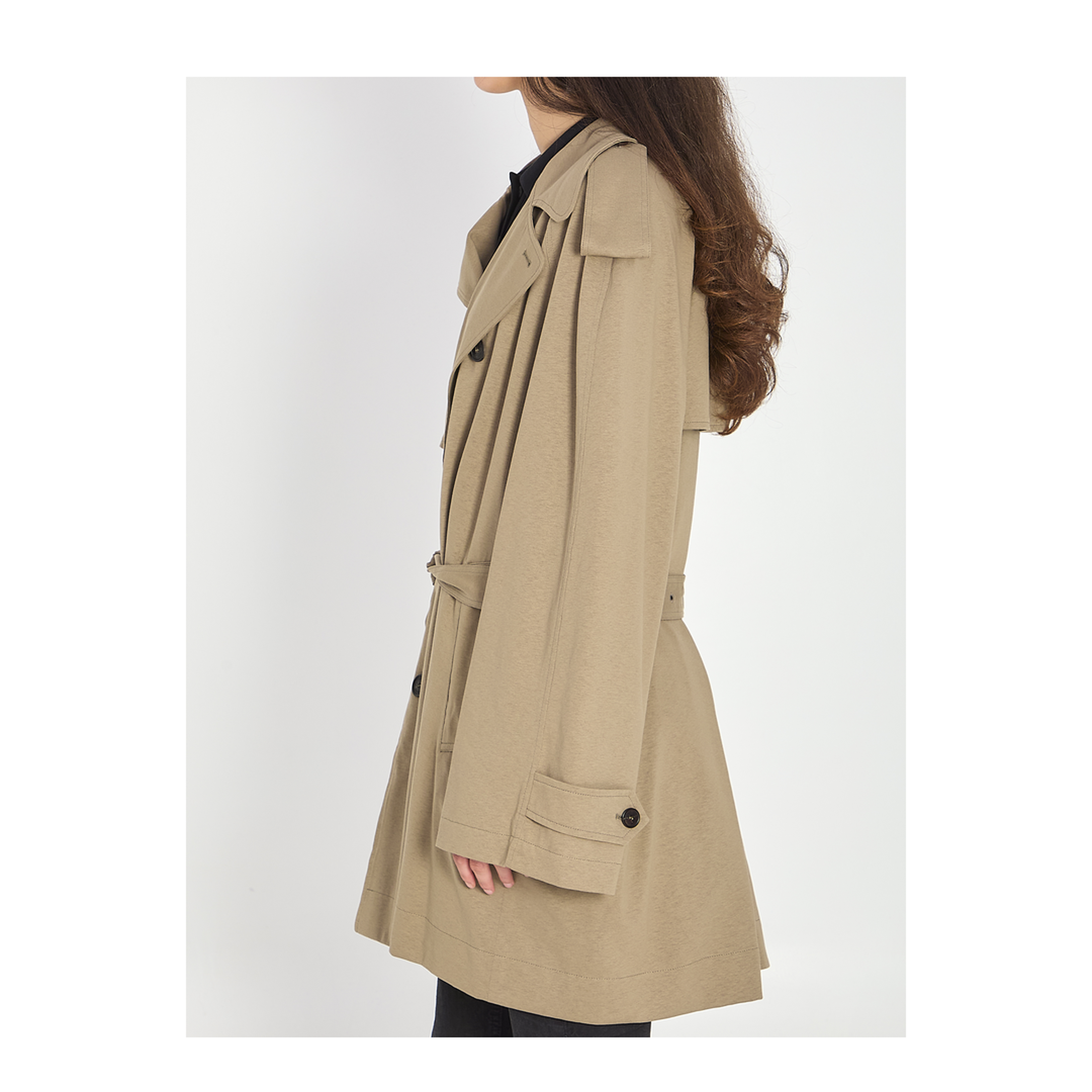 Cropped Light Trench in Explorer Beige