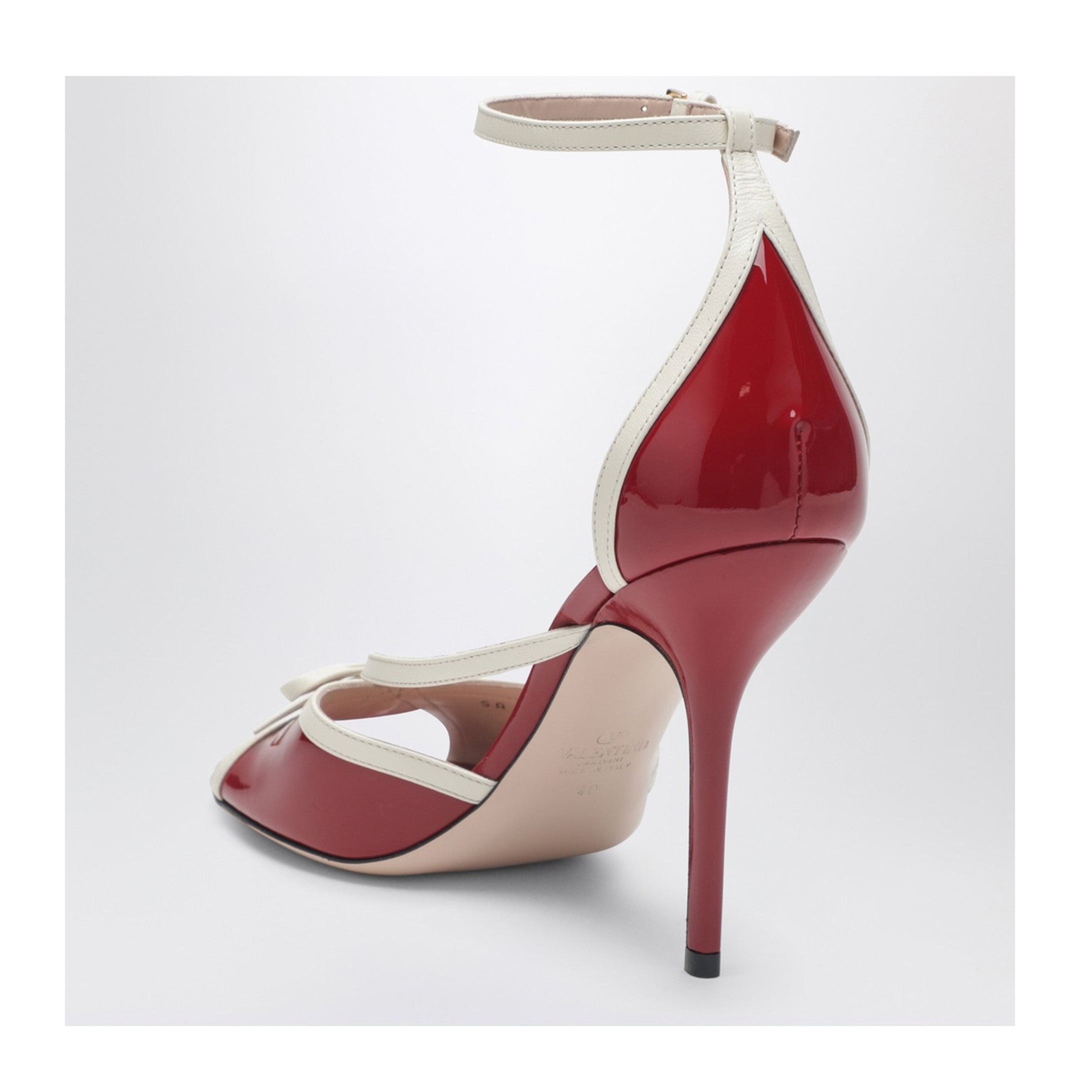 Bepointy Sandal Red/Ivory in Patent Leather and Kidskin