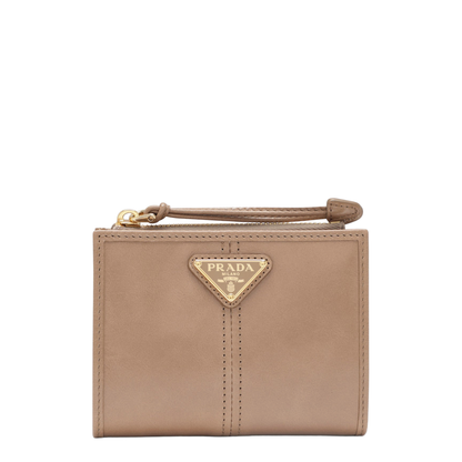 Soft Lux Leather Small Wallet in Cammeo