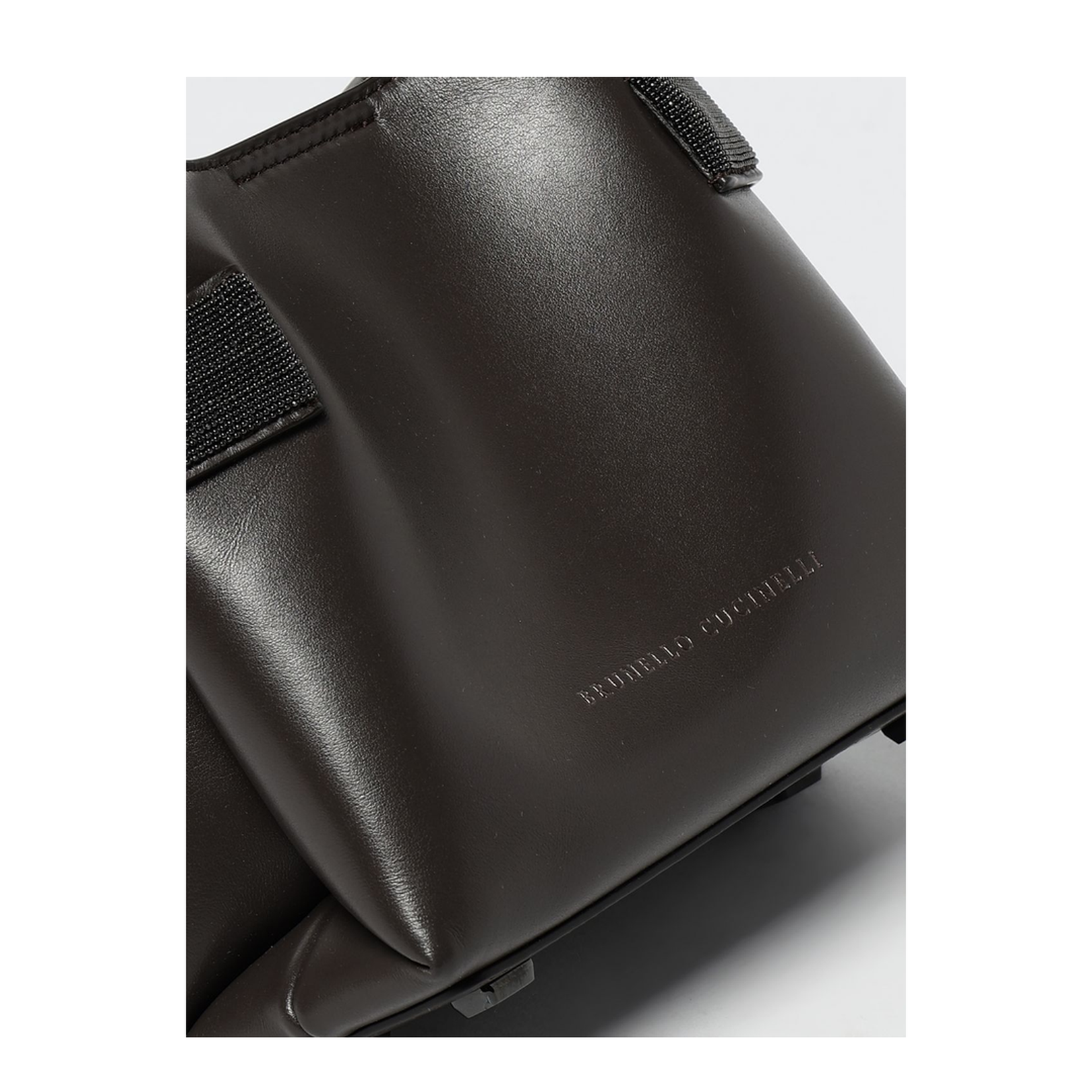 Essence Bag in Suede with Pendant