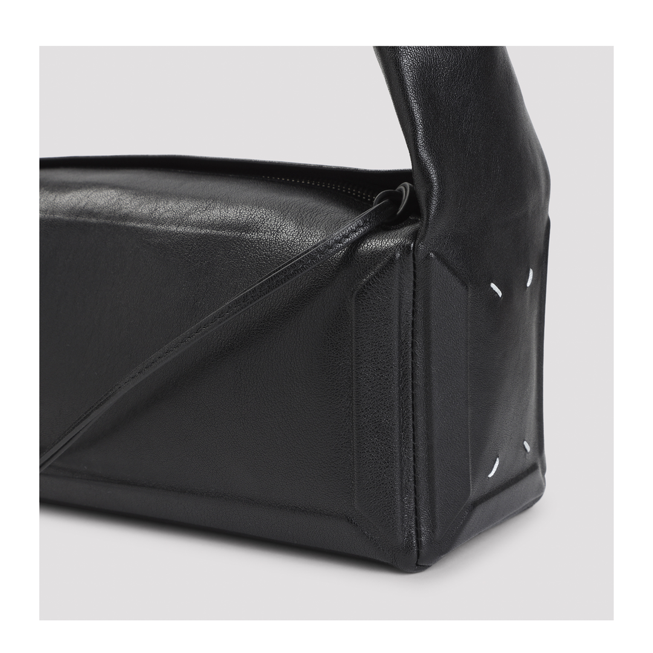 MAYFEYR - Maison Margiela - East West Medium Box Bag - SB1ZH0009P8982T8013