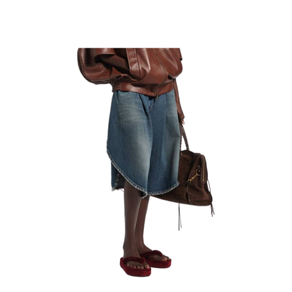 Tulip Bermuda in Dark Ocean