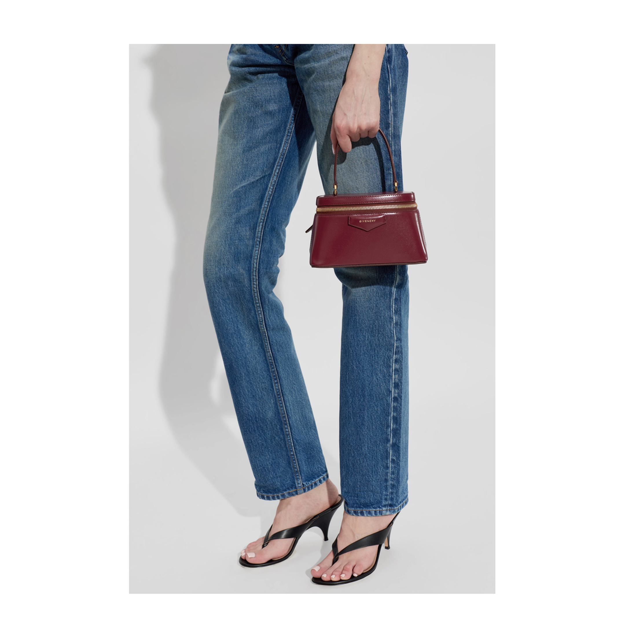 MAYFEYR - Givenchy - "Antigona" Bag - BB60QMB13A604