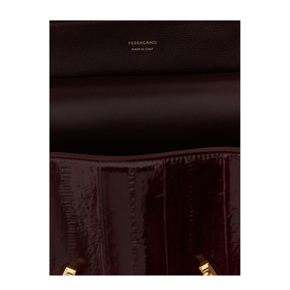 Hug Soft Shoulder Bag