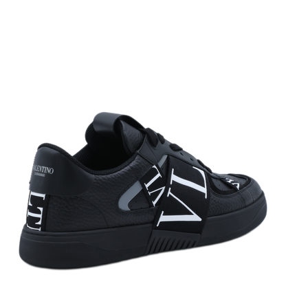 MAYFEYR - Valentino - Garavani Sneakers - 9Y2S0C58WRQ0NO
