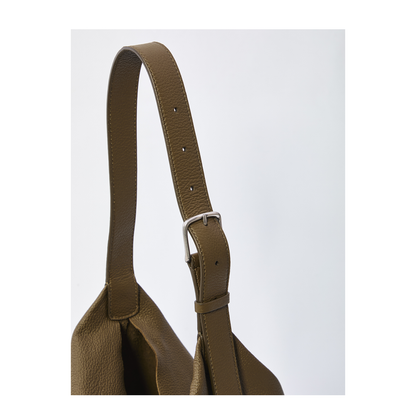 Isa bag in deerskin leather