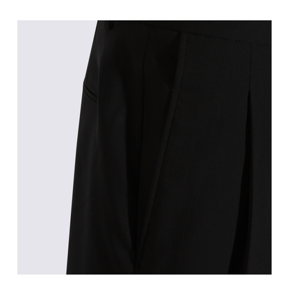 Black Pleated Bermuda Shorts in Cotton