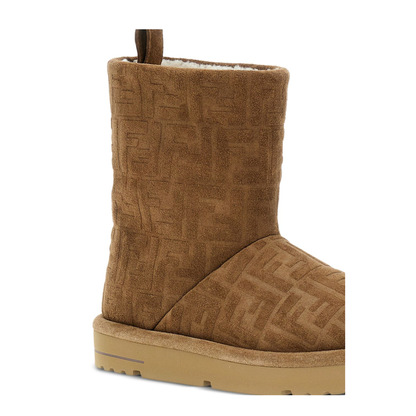 Boots Brown