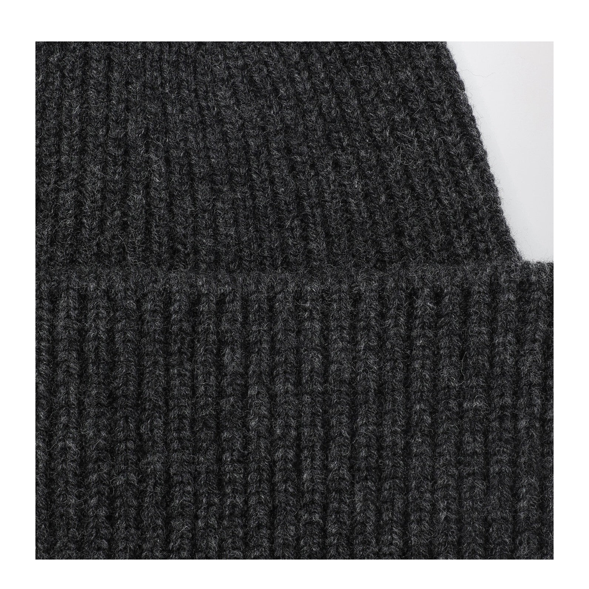 MAYFEYR - Destin - Anthracite Grey Cashmere Blend Beanie - SPENNYBEWOAN