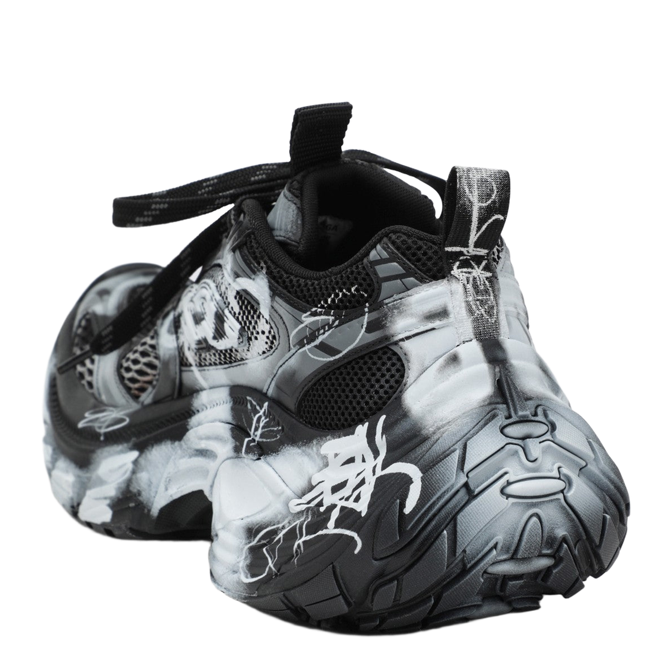 Graffiti Sneaker in Black/White