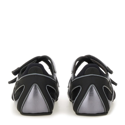 Flat shoes Black