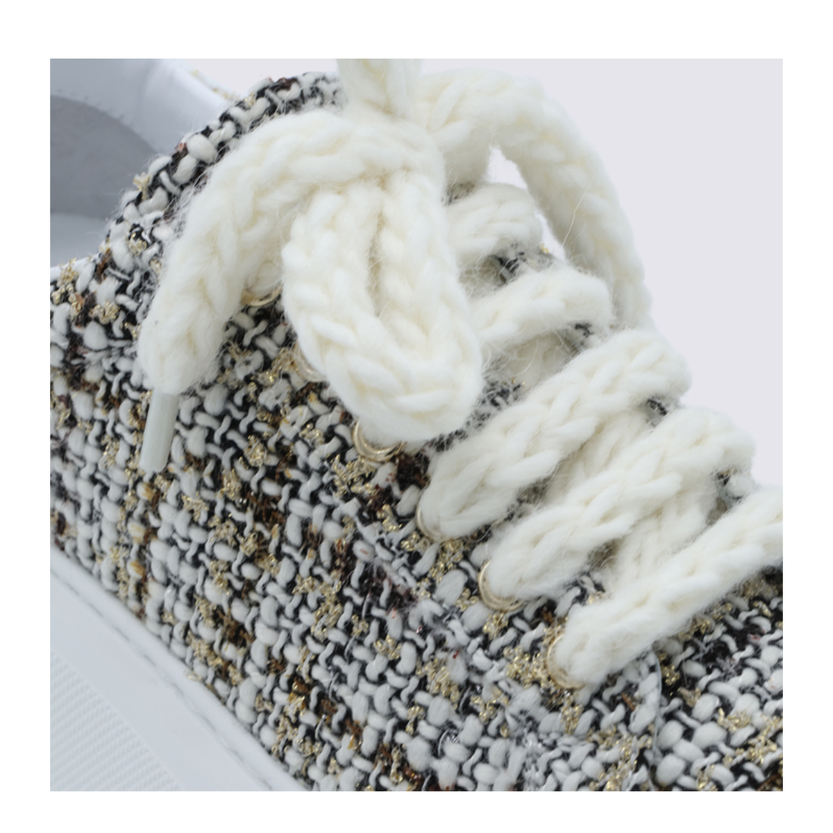 Sneakers White