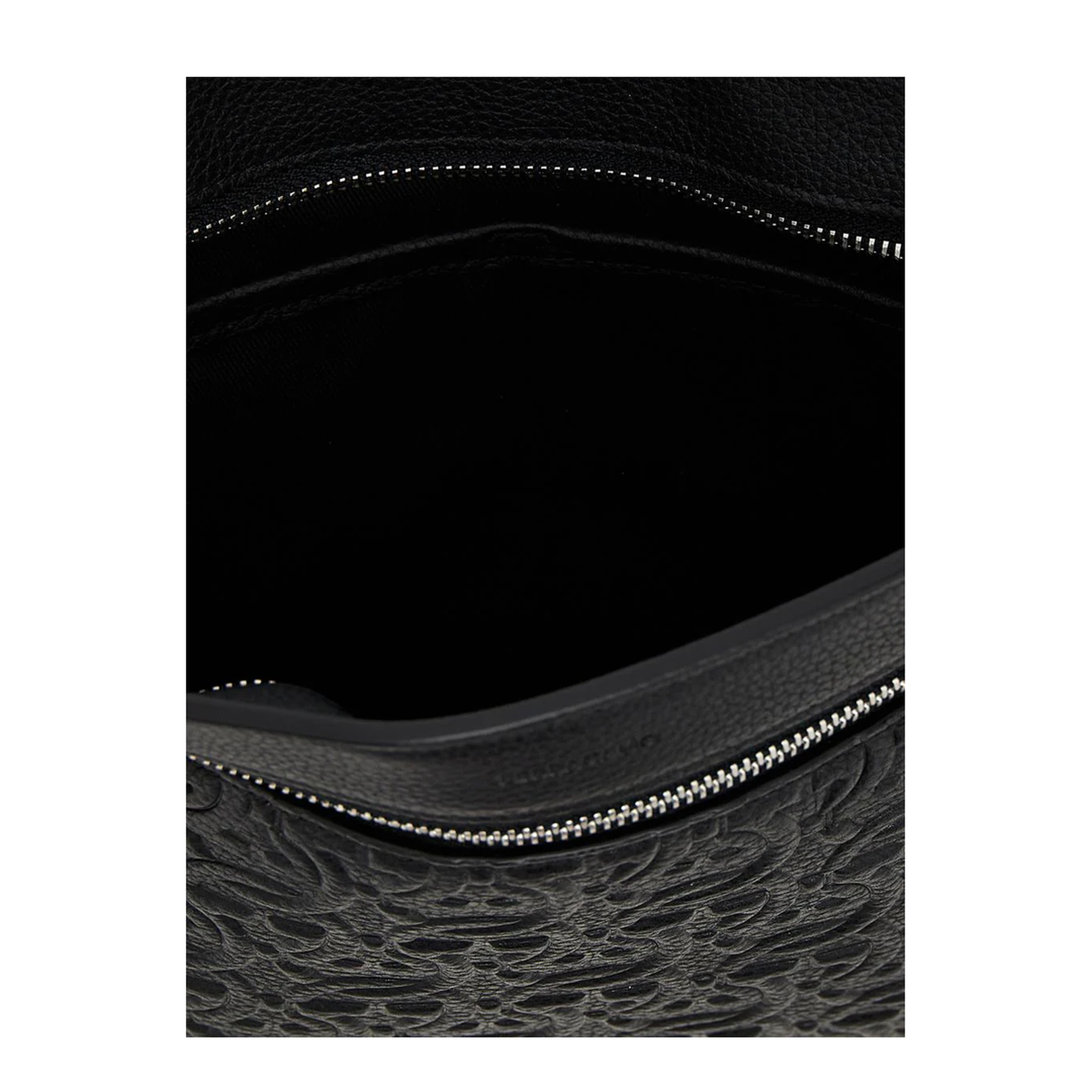 Gancini Clutch