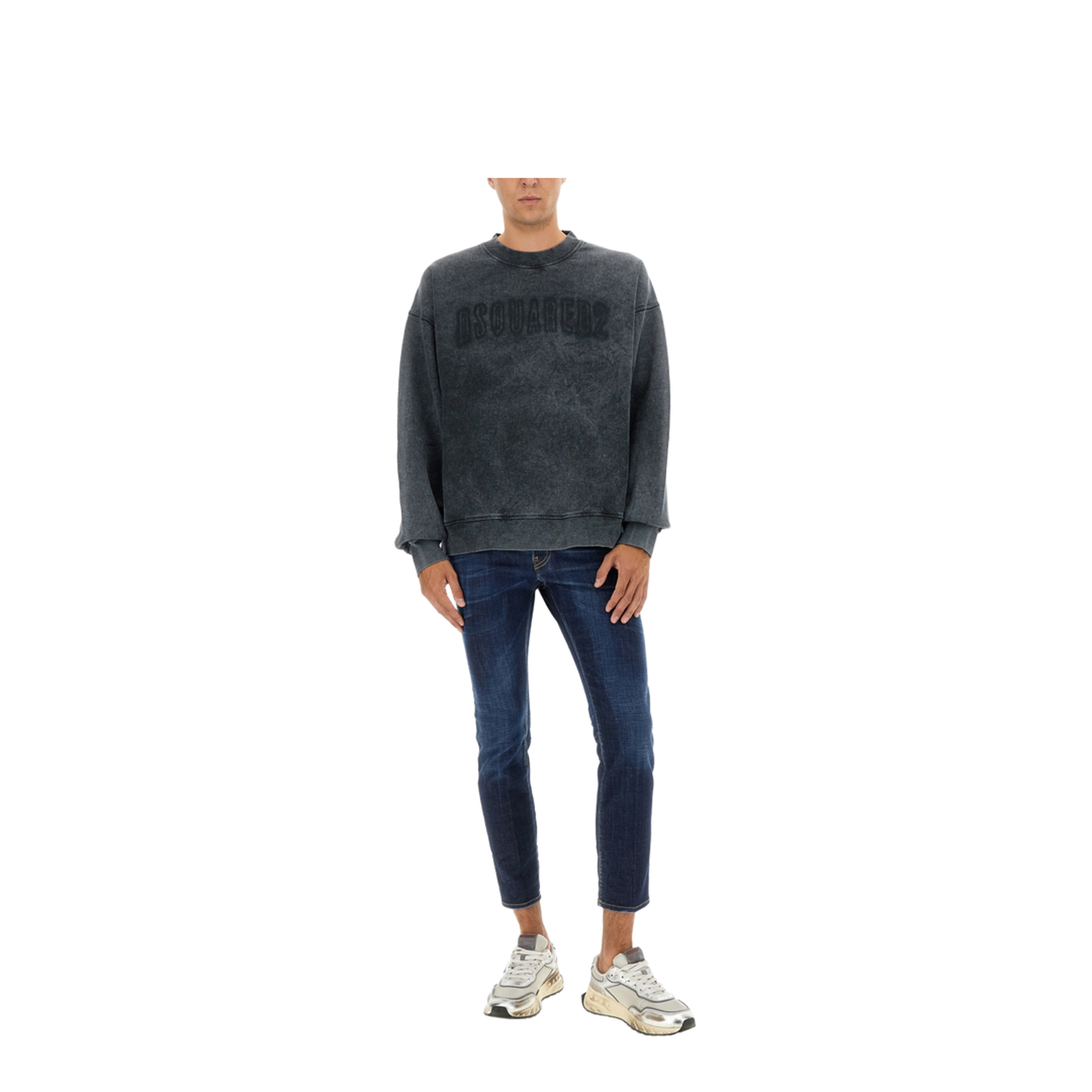 Loose Fit Crewneck