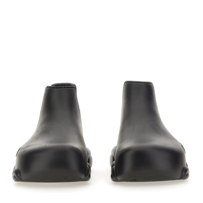 MAYFEYR - Moschino - Gummy Bear Boot - MA21903G1HM28000