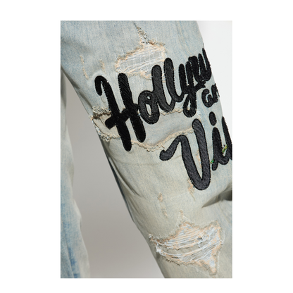 Jeans with shimmering appliqués