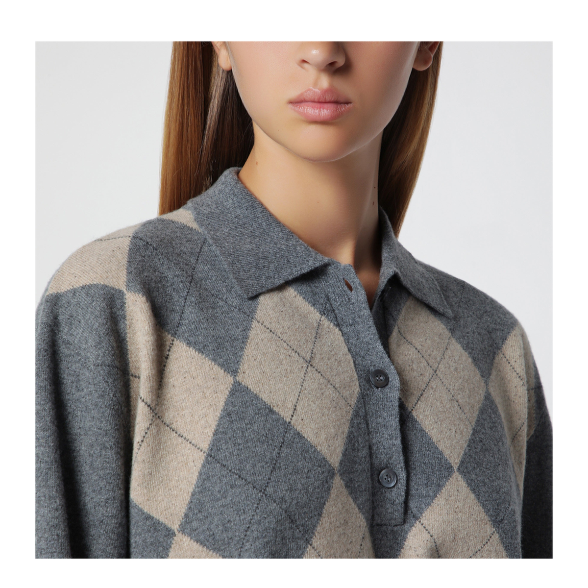MAYFEYR - Róhe - Grey Polo With Beige Argyle Pattern - 420-23-421WO072