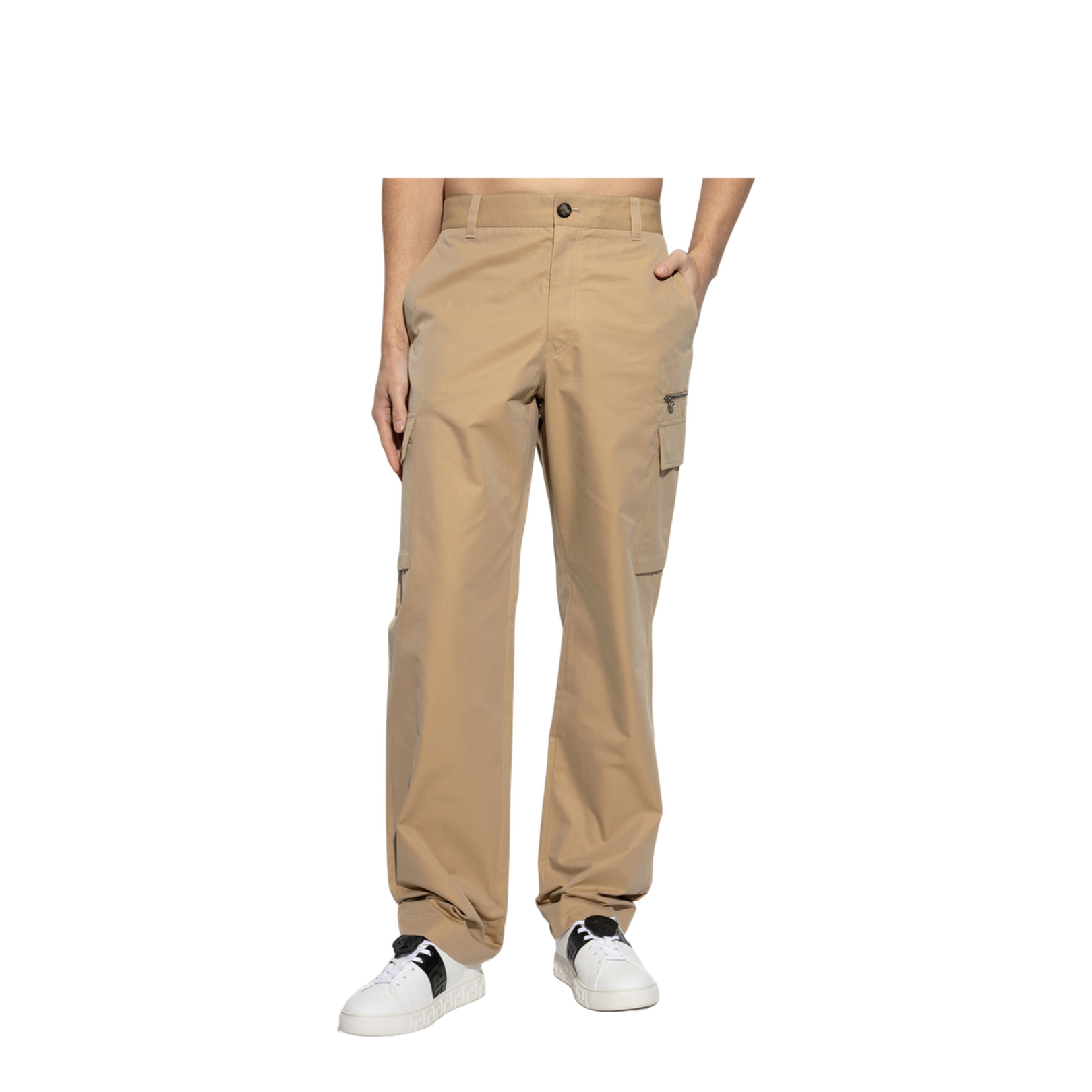 Trousers with pockets