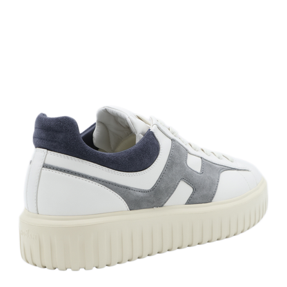 Sneakers White