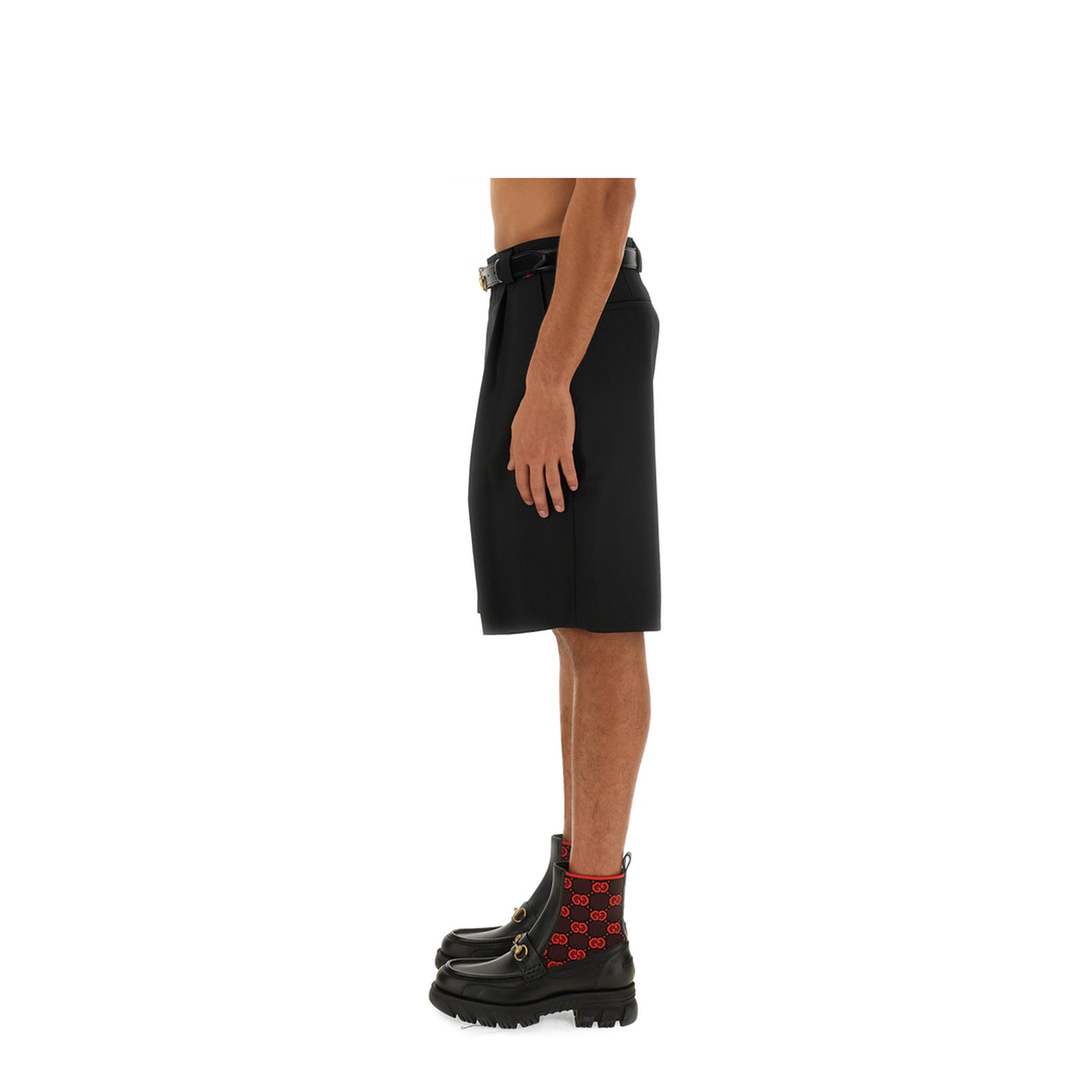 Shorts in wool blend