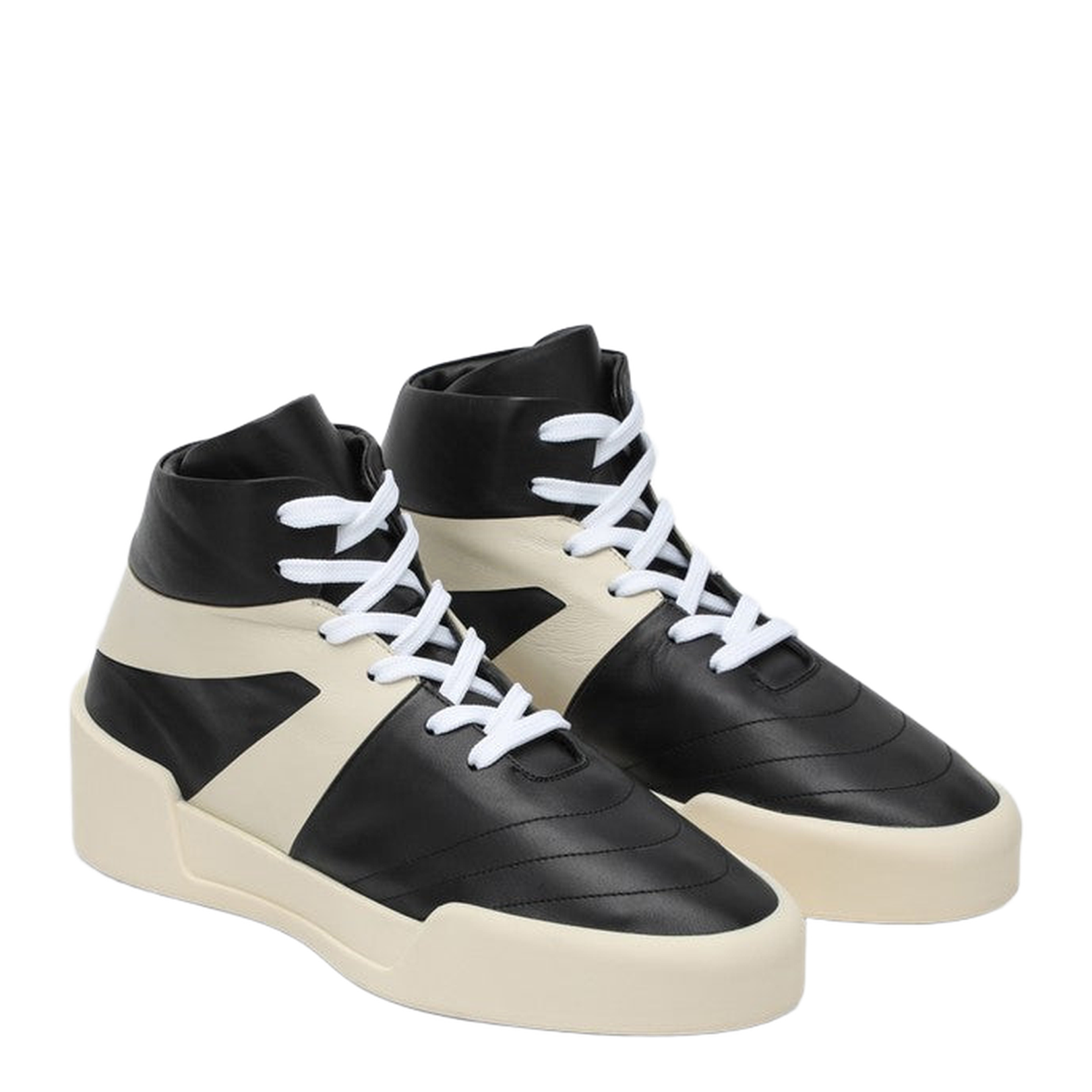 Black/Cream Basketball Sneaker