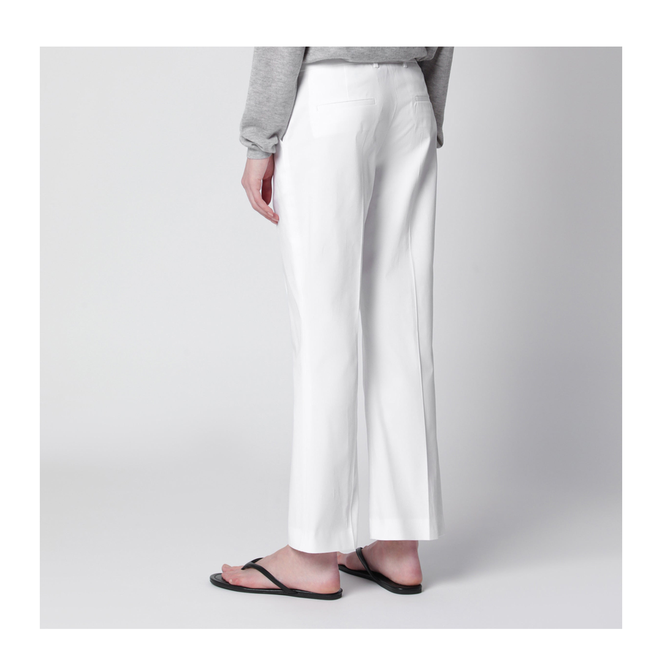 MAYFEYR - PT Torino - Mid Rise Flared Cotton Trousers - CDVSJAZ00STDDX180010