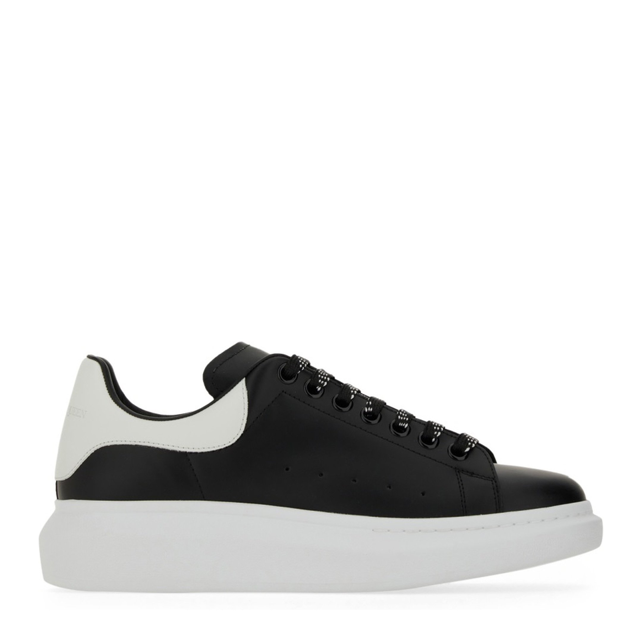 Oversized Sneaker