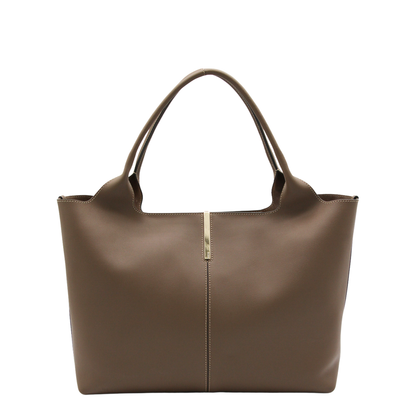 Shopping Bag in Leather Medium-Small