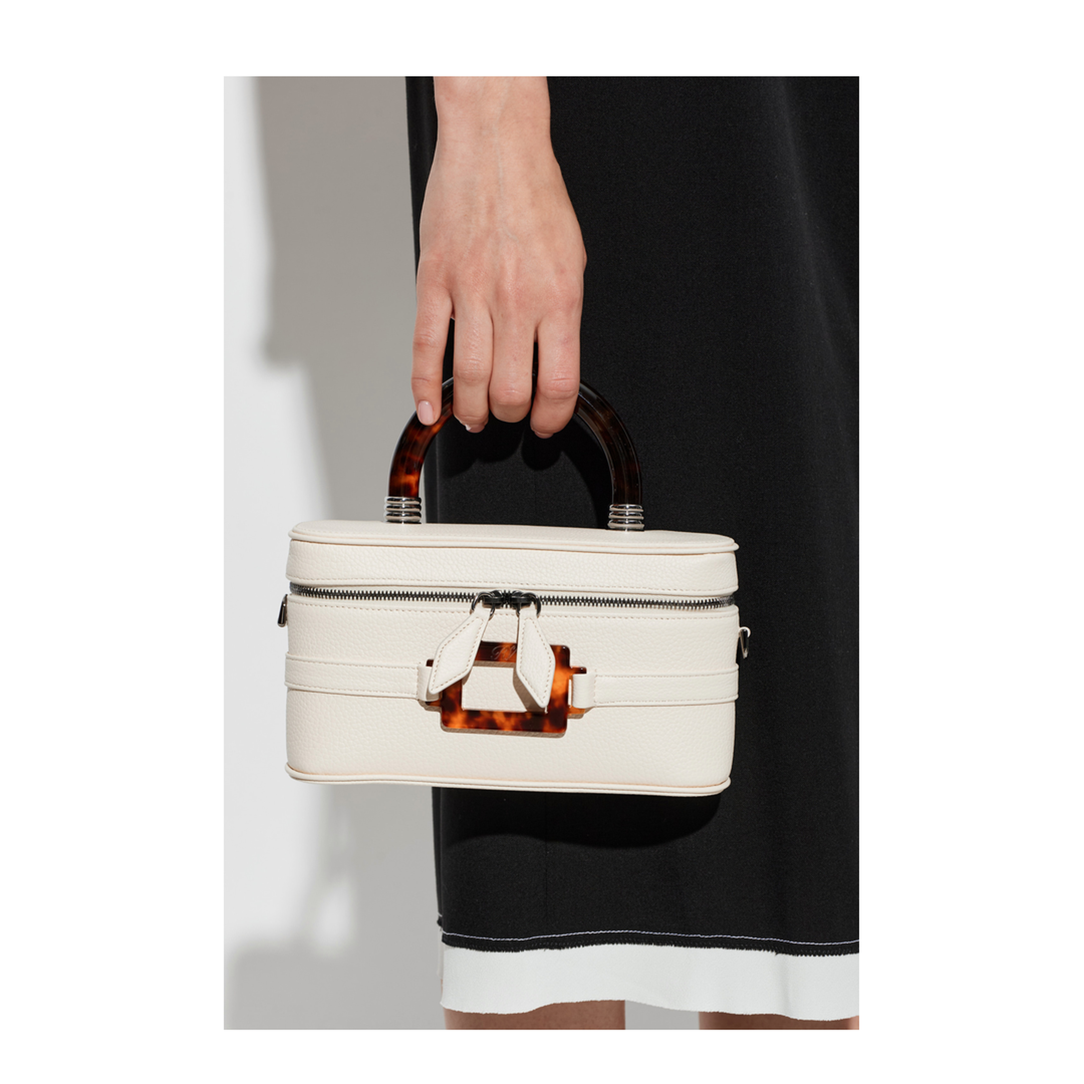 MAYFEYR - Roger Vivier - Vanity Belle Mini Bag - RBWAORH0100QV70C019