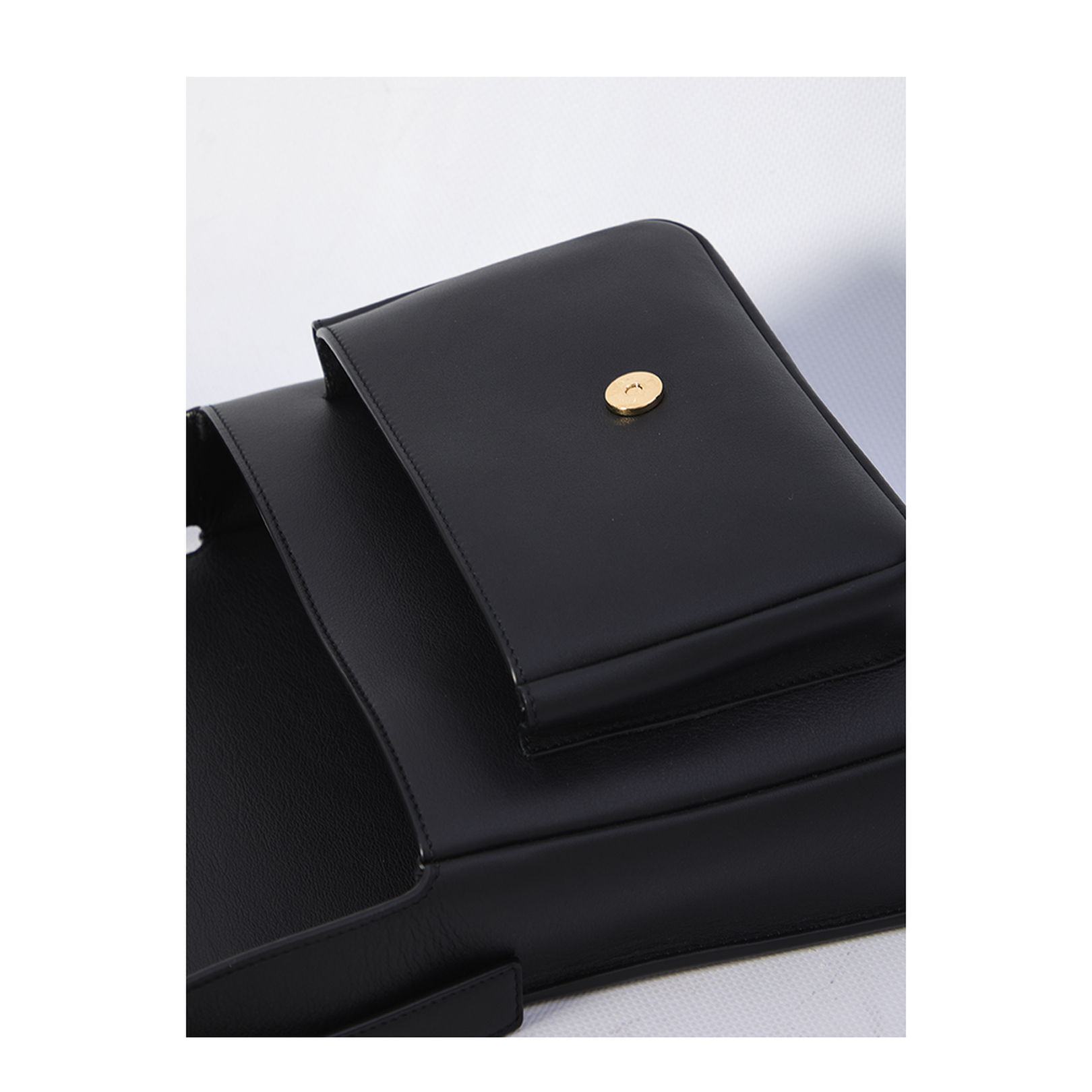 Niki Leather Shoulder Bags - Black