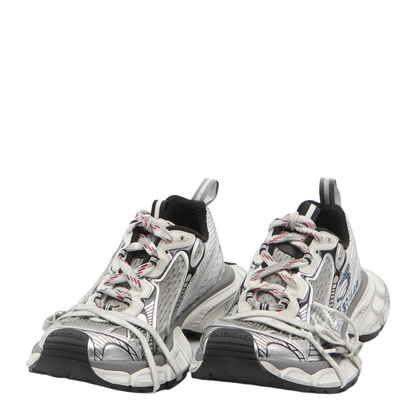 3XL Split Logo Sneaker