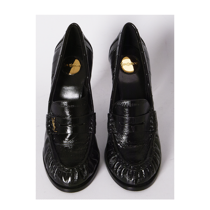 Loafer Pumps in Eel Skin