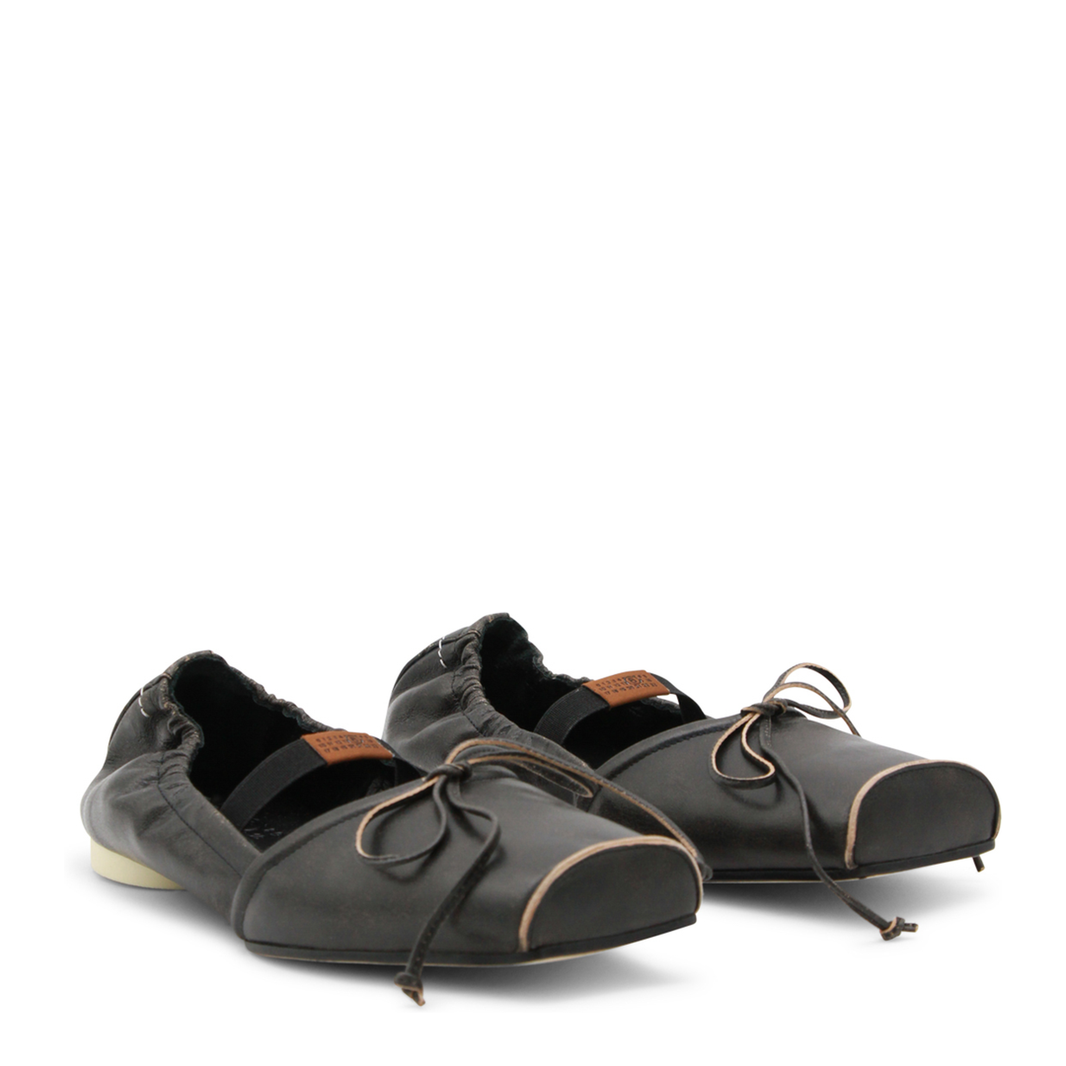 Square-toe ballerinas in brown calfskin leather