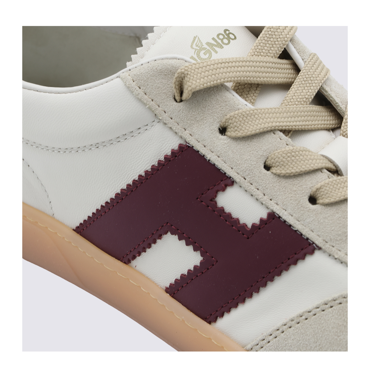 Sneakers White