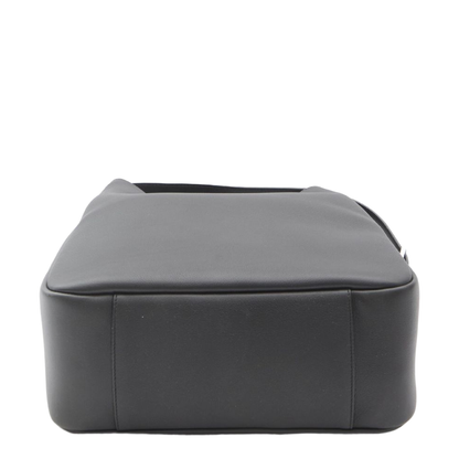 Le 5 À 7 Large Shoulder Bag