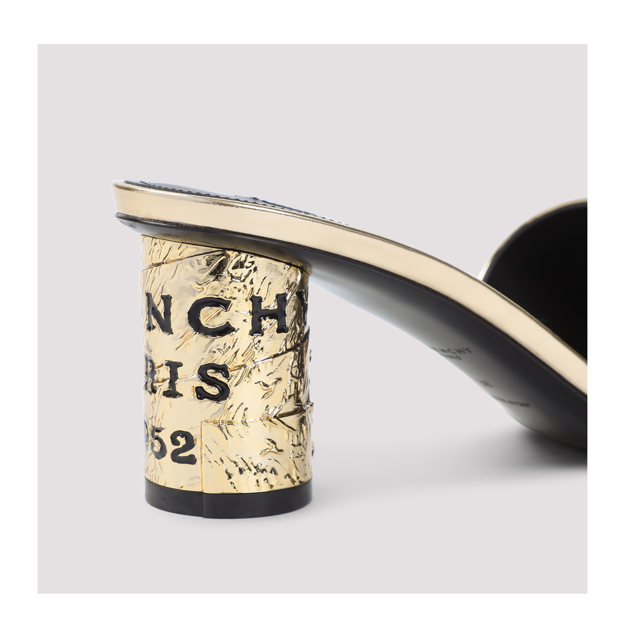 MAYFEYR - Givenchy - Calf Leather Mules - BE30AGE2DD
