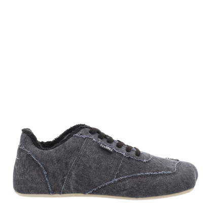 Anatomical Canvas Sneaker