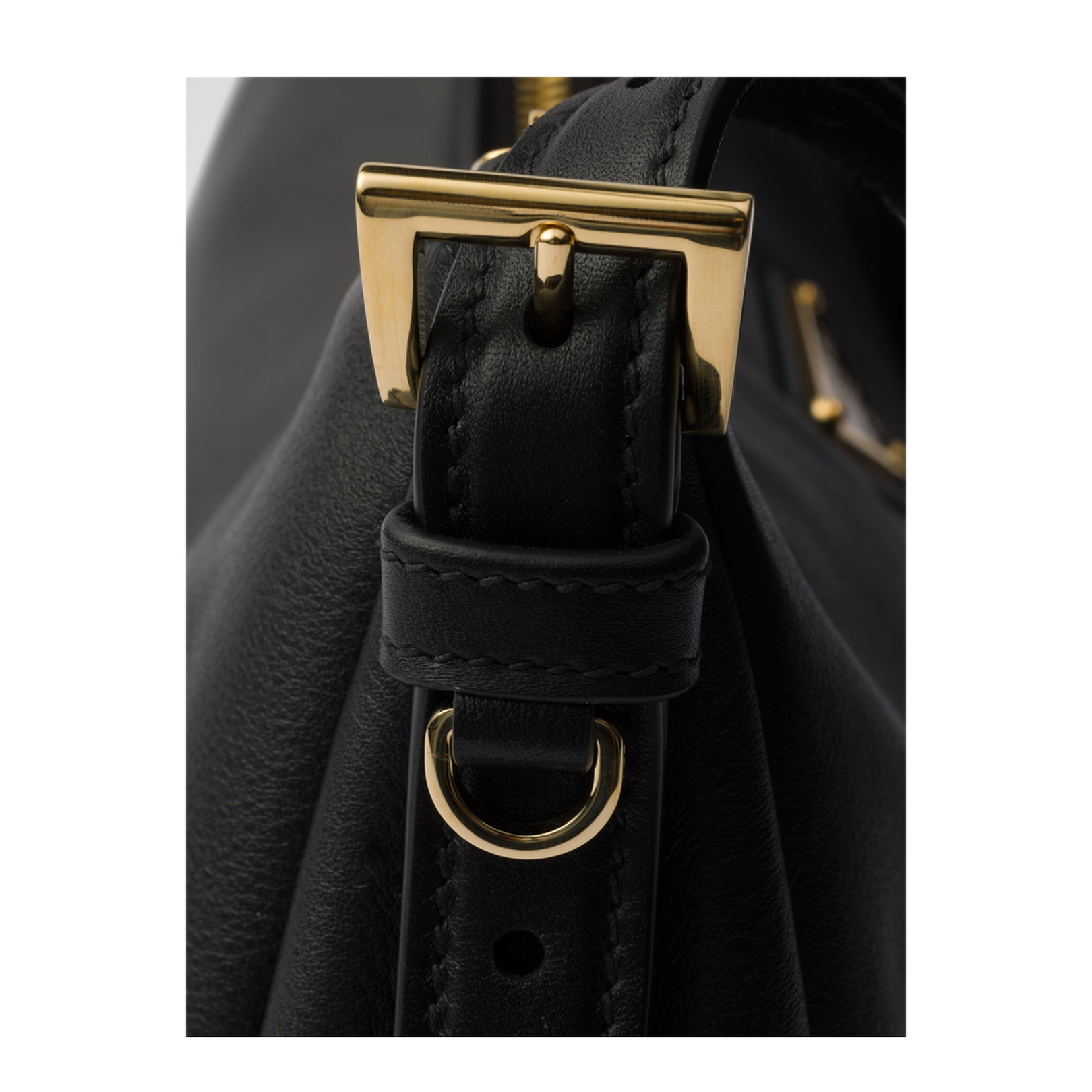 Medium Aimée Shoulder Bag