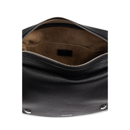 Medium Pebble Messenger Bag