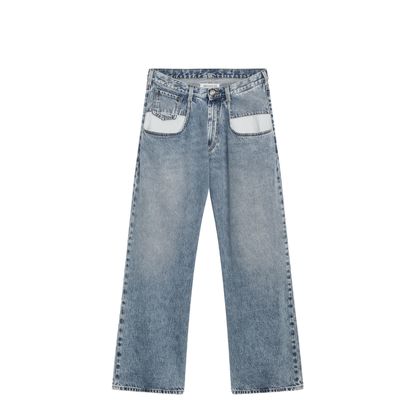 Blue Jeans with Contrast Pockets