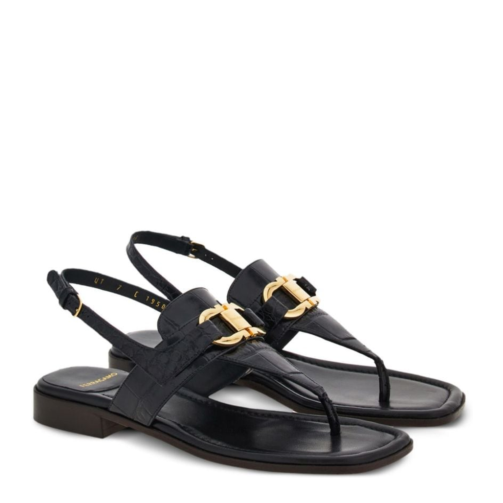 Gancini Leather Thong Sandals