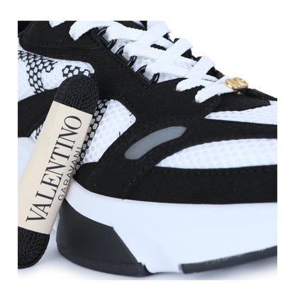 MAYFEYR - Valentino - Garavani Sneakers - 9Y2S0N88QAP0QR