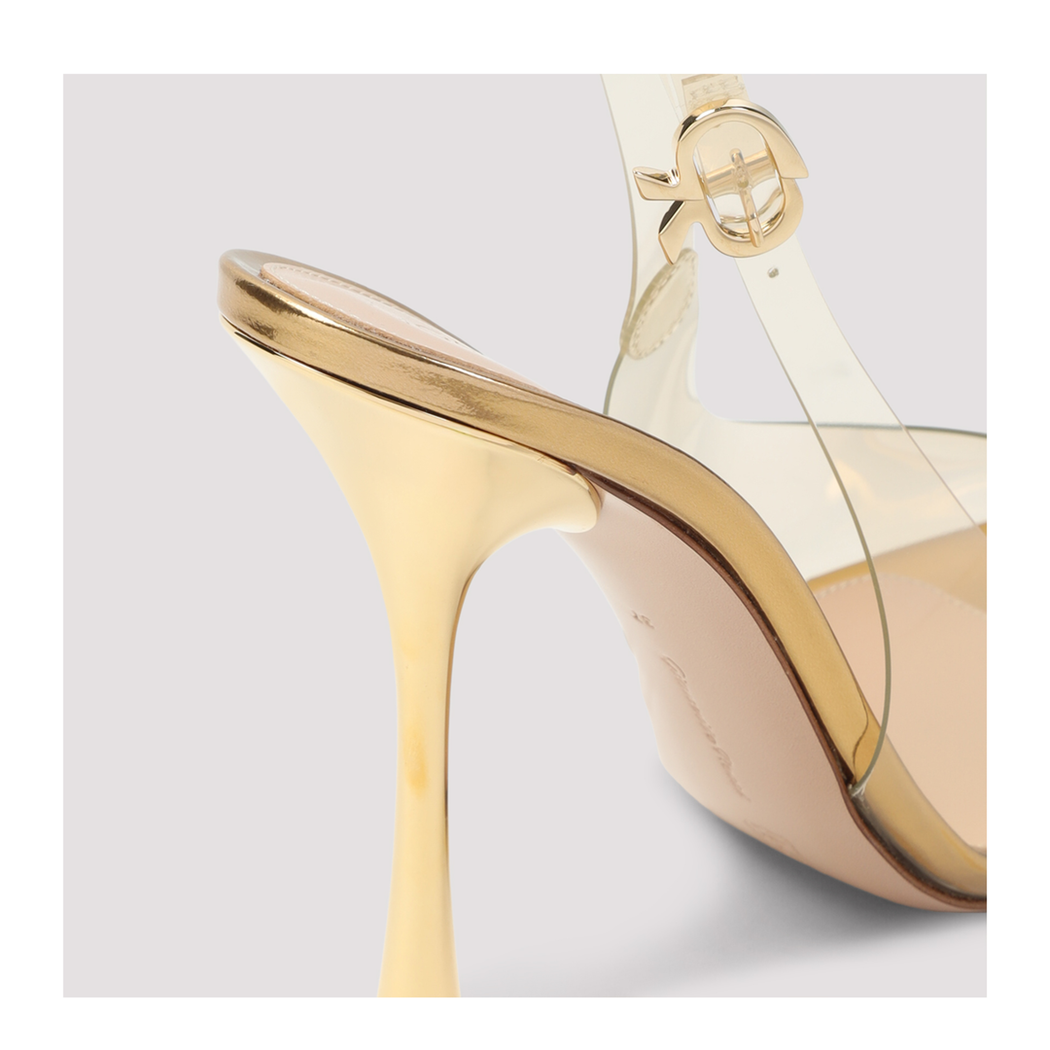 MAYFEYR - Gianvito Rossi - Plexi Pump - G9552115LACGME