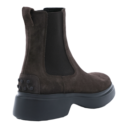 Boots Brown