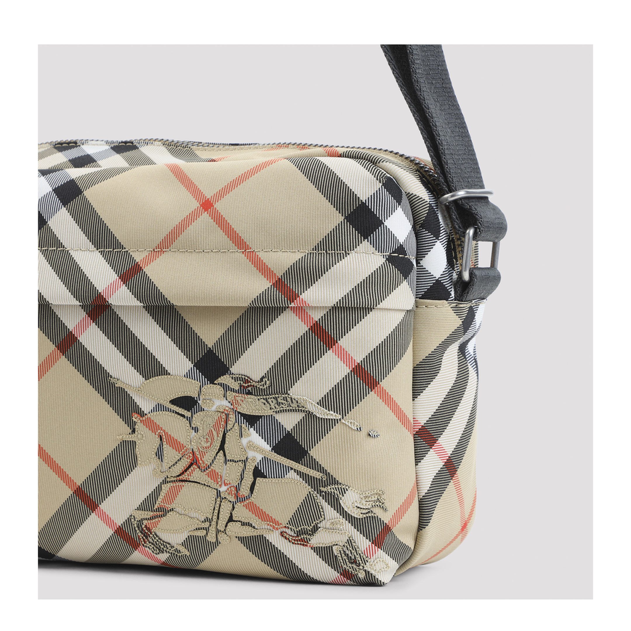 MAYFEYR - Burberry - Classic Crossbody Bag - 8118833